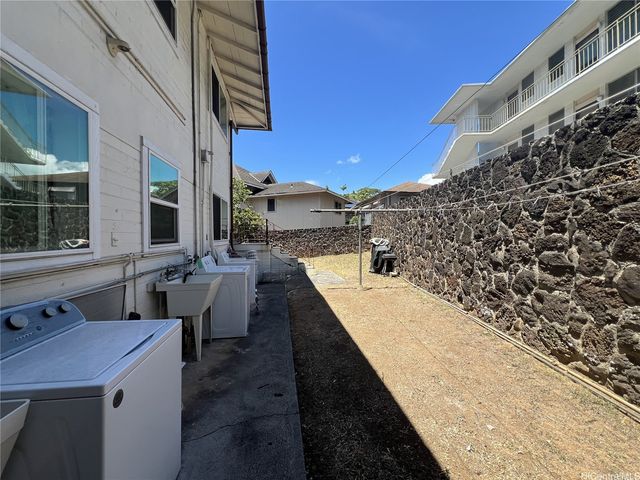 1449 Punchbowl Street, Honolulu, HI 96813