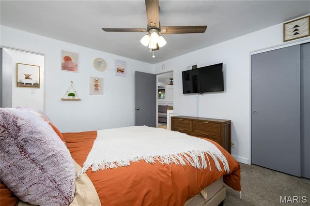 4504 Eichelberger Street, St Louis, MO 63116
