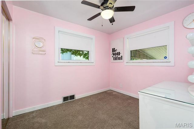 4504 Eichelberger Street, St Louis, MO 63116