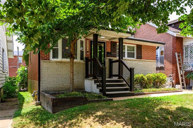 4504 Eichelberger Street, St Louis, MO 63116