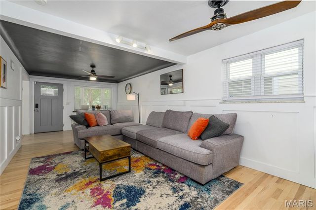 4504 Eichelberger Street, St Louis, MO 63116