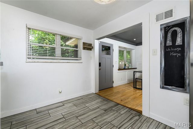 4504 Eichelberger Street, St Louis, MO 63116