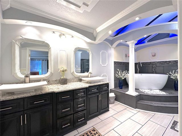 8162 OAK PARK ROAD, Orlando, FL 32819