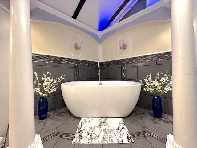 8162 OAK PARK ROAD, Orlando, FL 32819