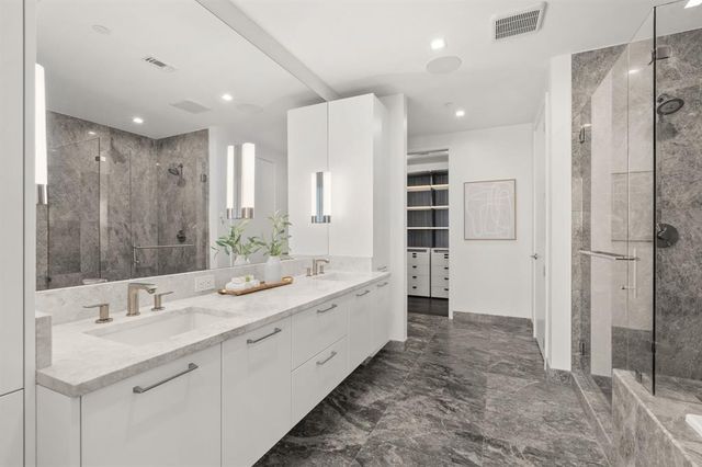 501 West Ave 3403, Austin, TX 78701