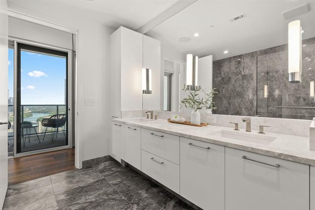 501 West Ave 3403, Austin, TX 78701