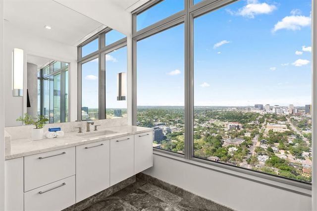 501 West Ave 3403, Austin, TX 78701