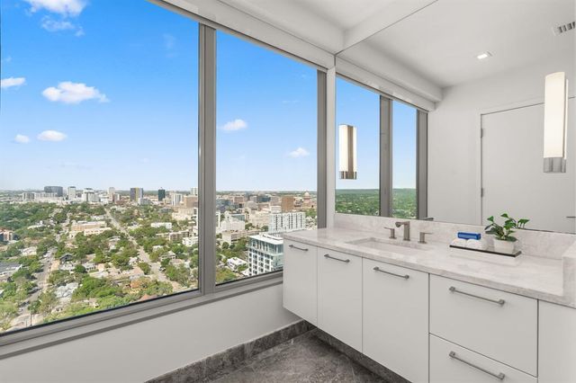 501 West Ave 3403, Austin, TX 78701