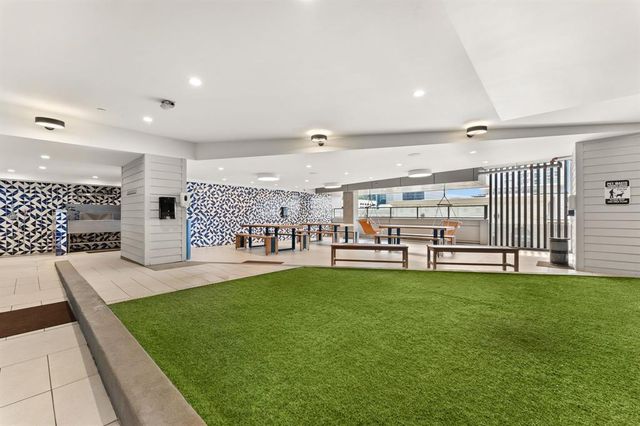 501 West Ave 3403, Austin, TX 78701