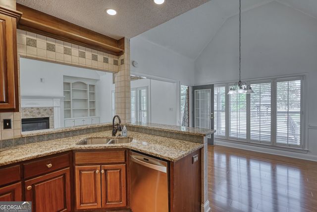 100 Westminster Way, Mcdonough, GA 30252