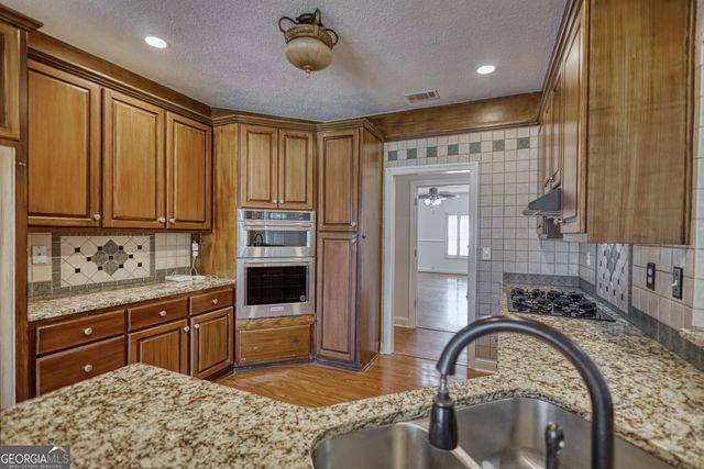 100 Westminster Way, Mcdonough, GA 30252