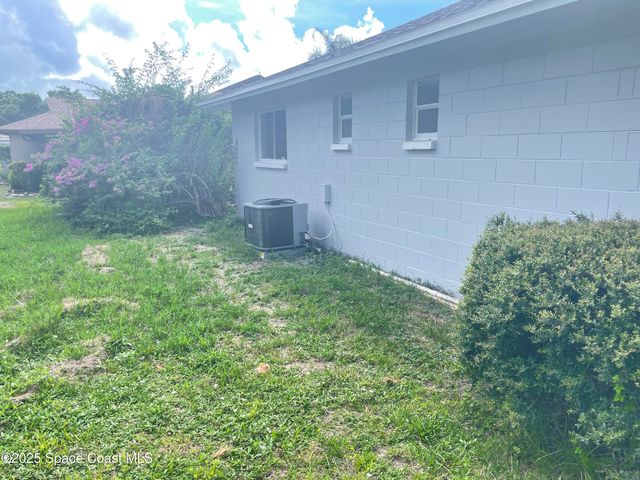 1118 Manatee Drive, Rockledge, FL 32955