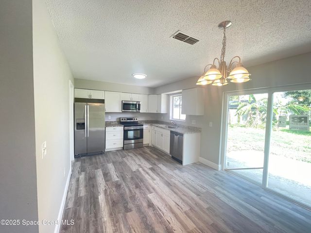 1118 Manatee Drive, Rockledge, FL 32955