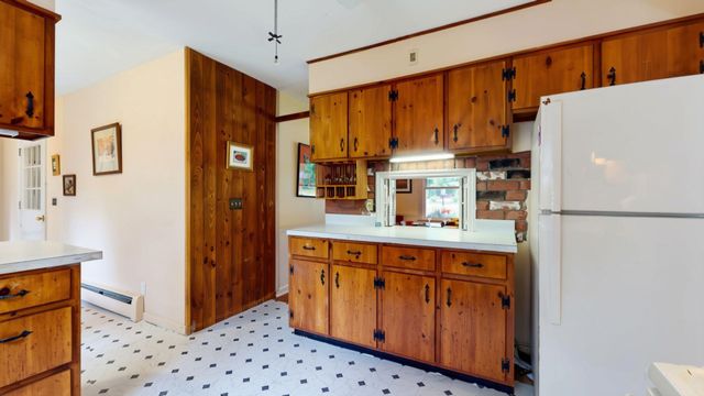 15 Skyline Drive, Essex, VT 05452