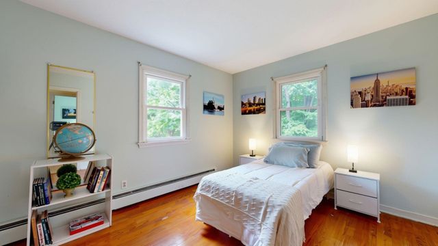 15 Skyline Drive, Essex, VT 05452