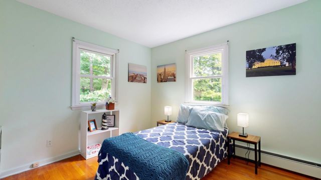 15 Skyline Drive, Essex, VT 05452