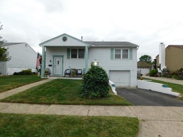 3940 Hillman Road W, Columbus, OH 43207
