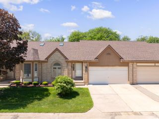 35907 Fierimonte Drive, Clinton Twp, MI 48035