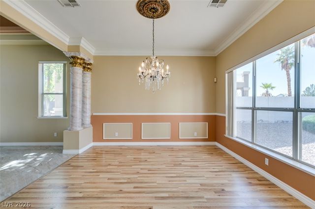 10019 La Cienega Street, Las Vegas, NV 89183