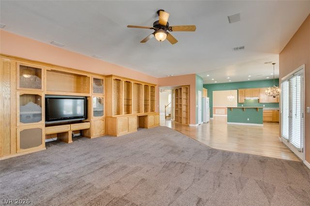 10019 La Cienega Street, Las Vegas, NV 89183