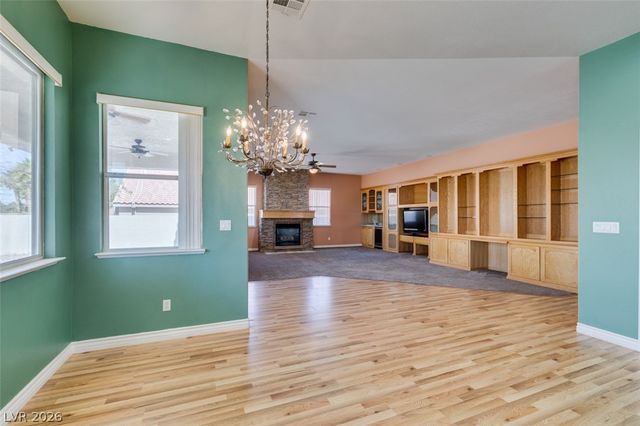 10019 La Cienega Street, Las Vegas, NV 89183