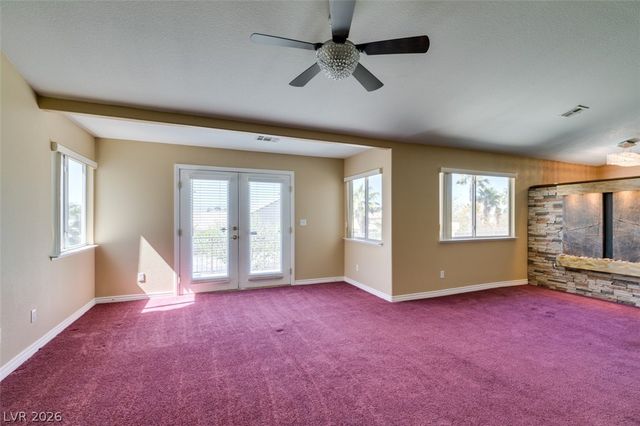 10019 La Cienega Street, Las Vegas, NV 89183