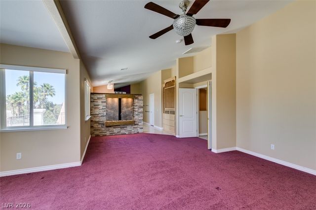 10019 La Cienega Street, Las Vegas, NV 89183