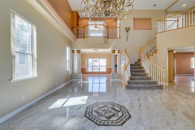 10019 La Cienega Street, Las Vegas, NV 89183