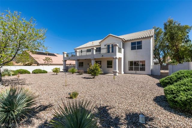 10019 La Cienega Street, Las Vegas, NV 89183