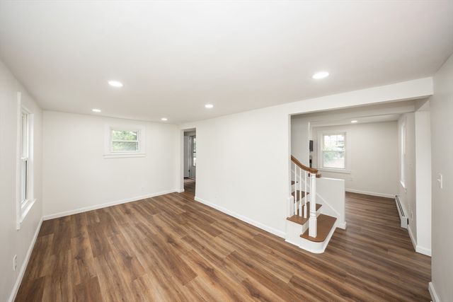 101 Ararat Street, Worcester, MA 01606