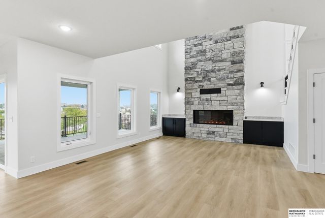 2432 S 182nd Circle, Omaha, NE 68130