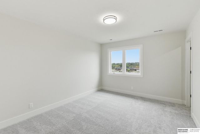 2432 S 182nd Circle, Omaha, NE 68130