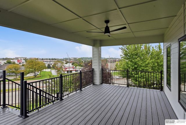 2432 S 182nd Circle, Omaha, NE 68130