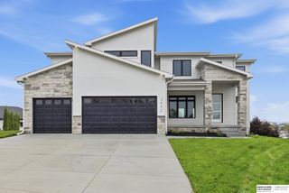 2432 S 182nd Circle, Omaha, NE 68130