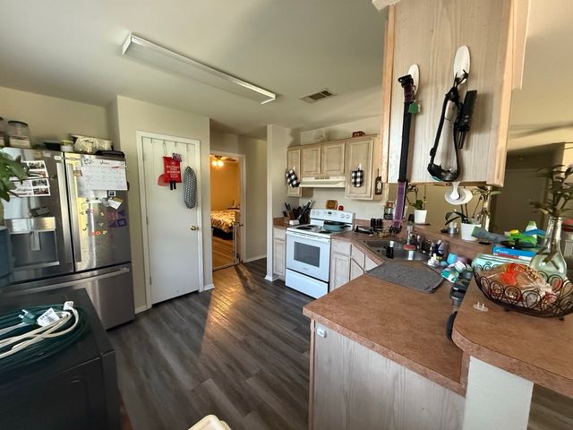 4017 Devonaire Drive, Fort Worth, TX 76008