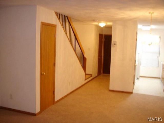 455 PONDEROSA Avenue B, O'fallon, IL 62269