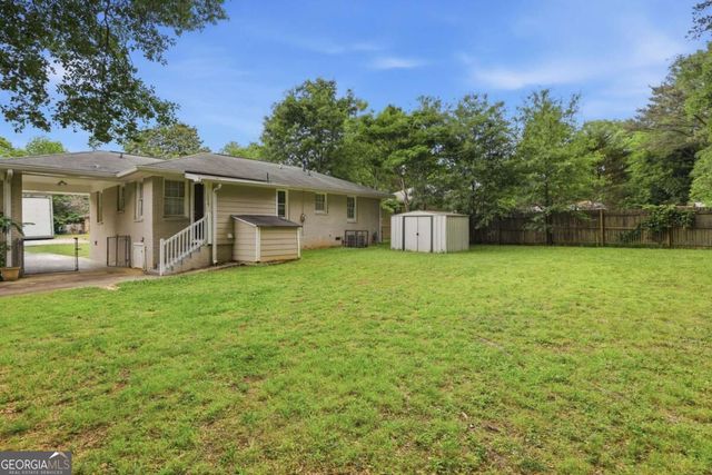 1972 S Columbia Place, Decatur, GA 30032