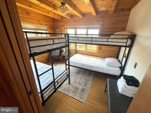 151 WHITE FAWN LN, Julian, PA 16844