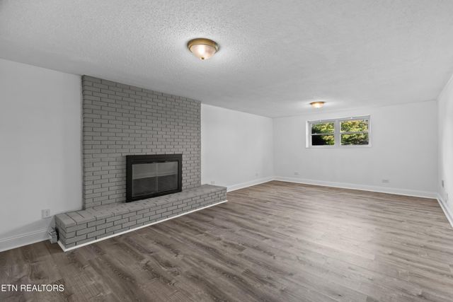 6864 Westgate Circle, Talbott, TN 37877