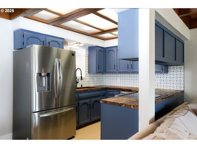 2117 DENNIS RAY Ave, Keizer, OR 97303