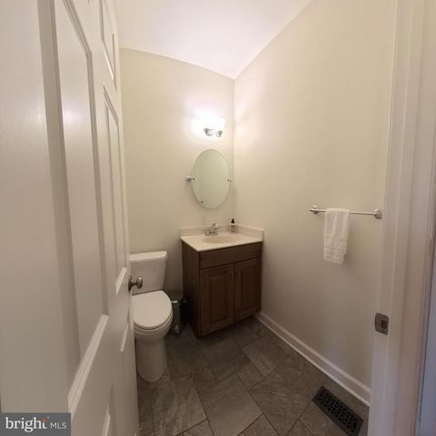 1225 MIDDLE RIVER RD, Stanardsville, VA 22973