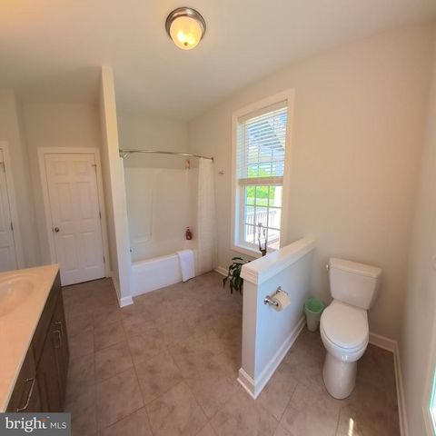 1225 MIDDLE RIVER RD, Stanardsville, VA 22973