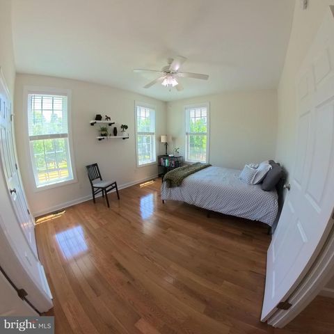 1225 MIDDLE RIVER RD, Stanardsville, VA 22973