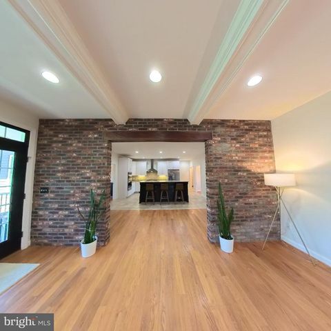 1225 MIDDLE RIVER RD, Stanardsville, VA 22973