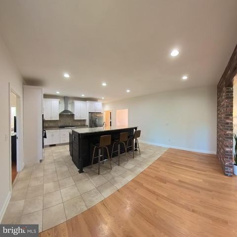 1225 MIDDLE RIVER RD, Stanardsville, VA 22973