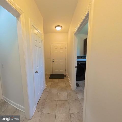 1225 MIDDLE RIVER RD, Stanardsville, VA 22973