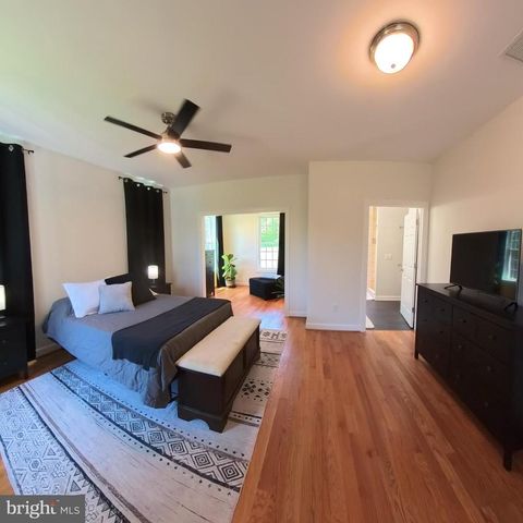1225 MIDDLE RIVER RD, Stanardsville, VA 22973