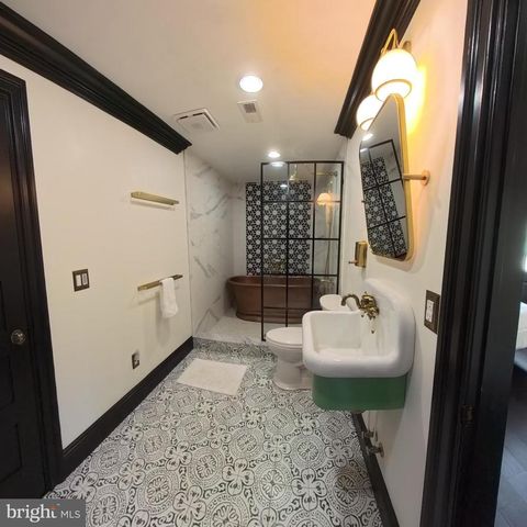 1225 MIDDLE RIVER RD, Stanardsville, VA 22973