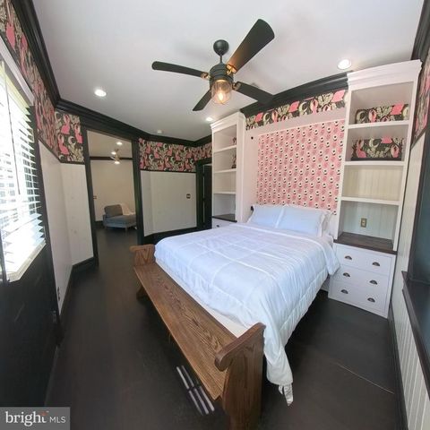 1225 MIDDLE RIVER RD, Stanardsville, VA 22973
