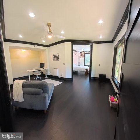 1225 MIDDLE RIVER RD, Stanardsville, VA 22973